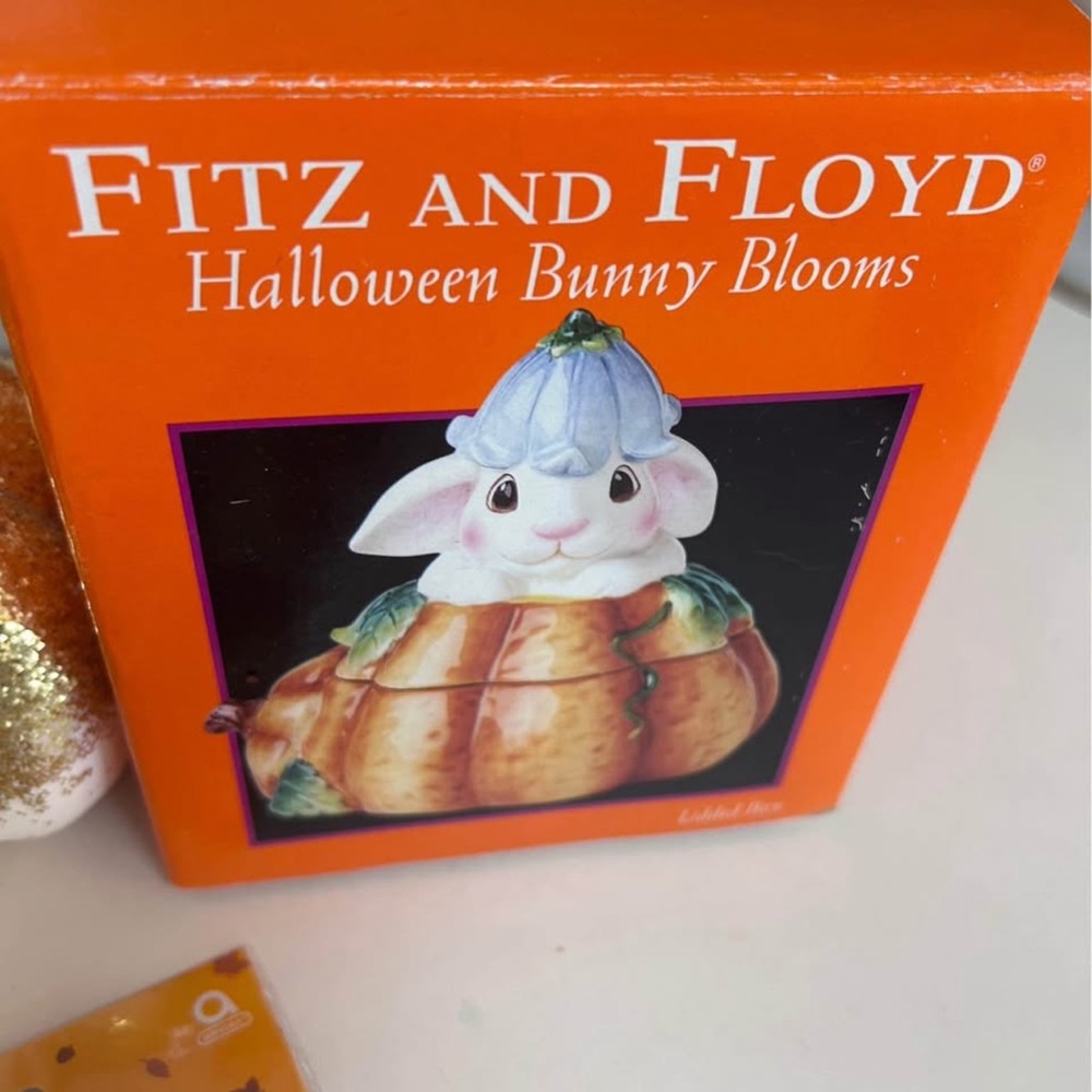 Fitz and Floyd Halloween Bunny Blooms